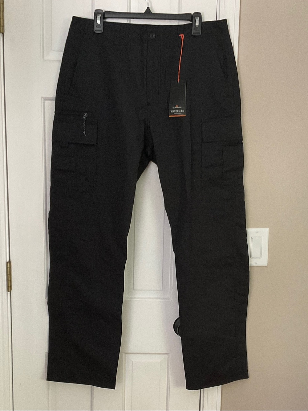 Quiksilver Black Men's Cargo Pants with Utility Pockets